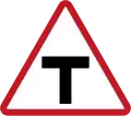 T-junction sa unahan